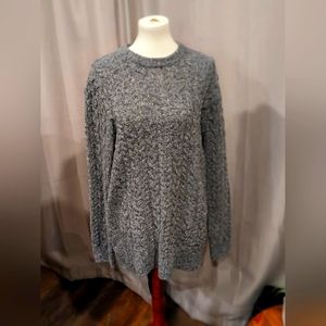 100% Wool Cashmere sweater made in Ireland size Large